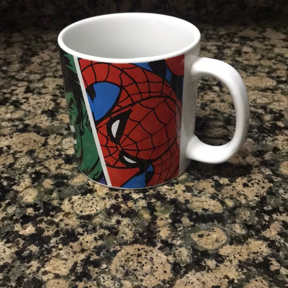 Large Marvel Super hero cup